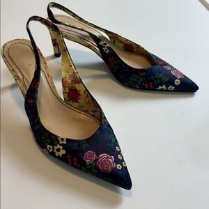 Zara Woman Floral Slingback Pointed Toe Heels Size 6